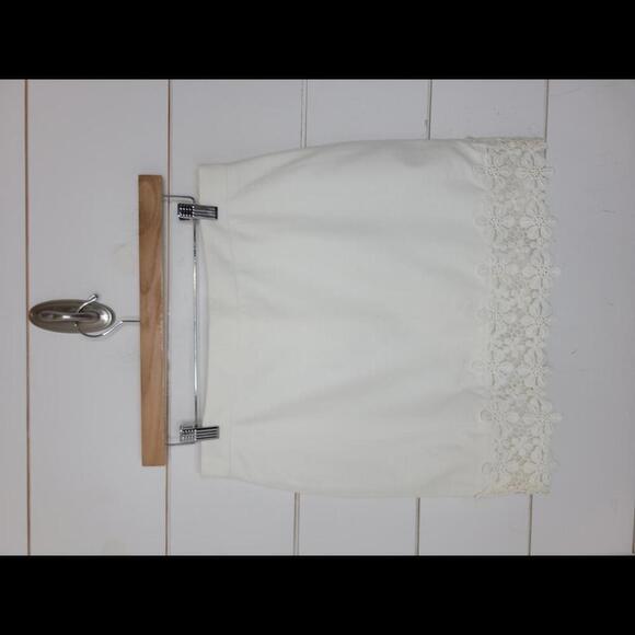 J Crew size 8 white cotton mini skirt with lace detail - Picture 1 of 6